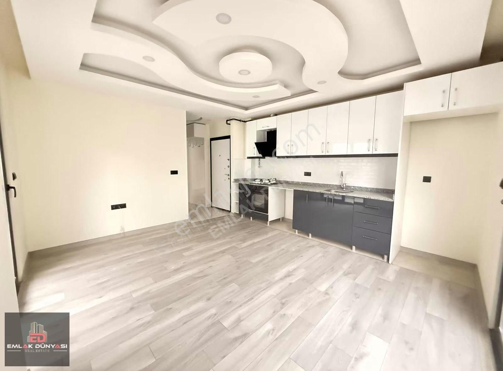 Gençlik Mah. Arakat Satılık 1+1 Daire - Kapalı Otopark - Görsel 12