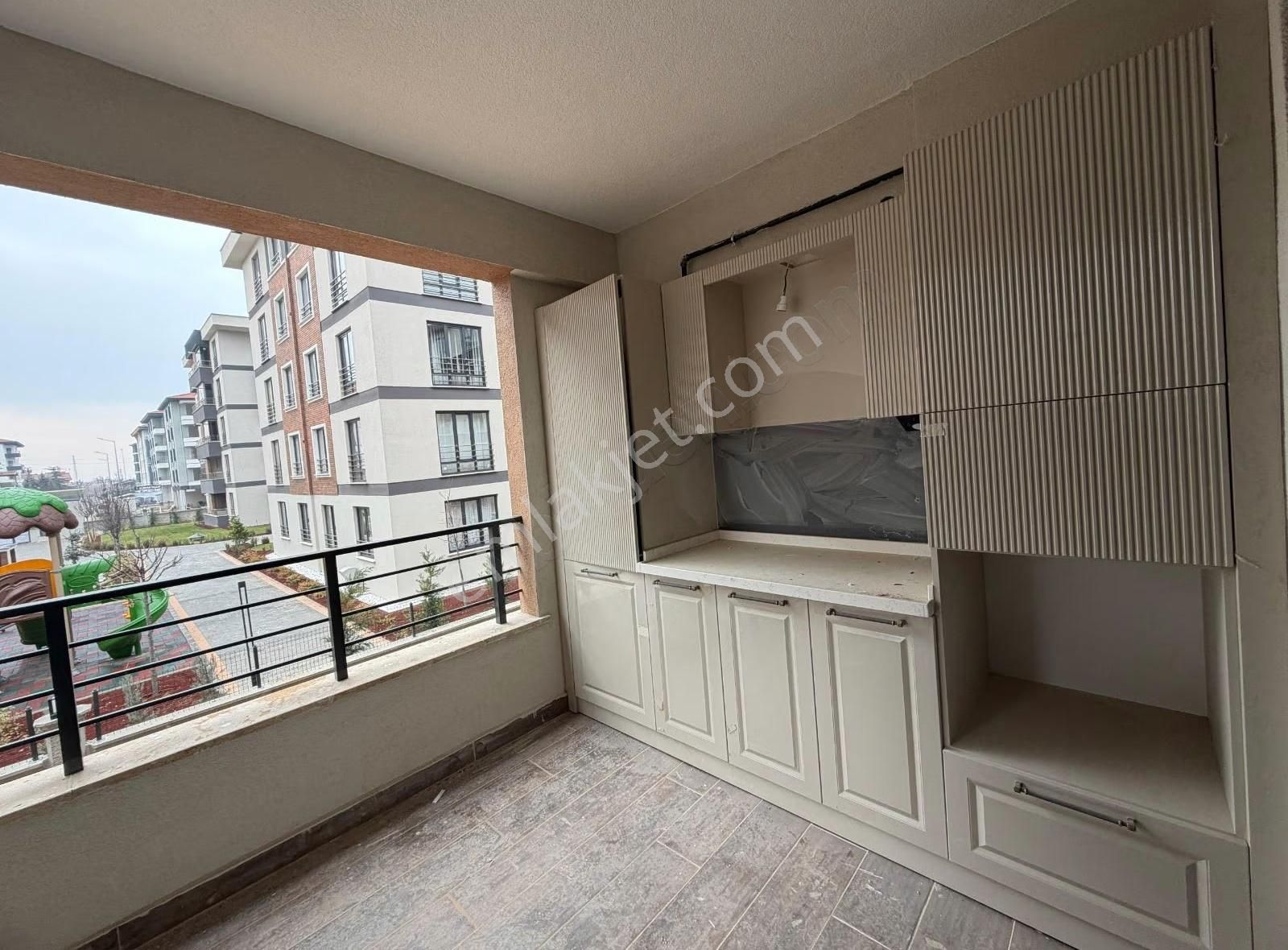 Meram Uluğbey Mah. Site İçi Ultra Lüx 3+1 Satılık Daire - Görsel 7