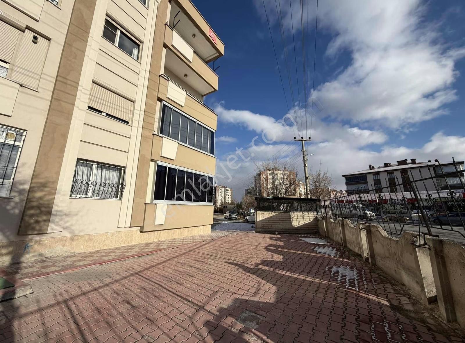 Ulubatlı Hasan Mah.hasşehir Evlerinde 3+1 Satılık Daire - Görsel 17