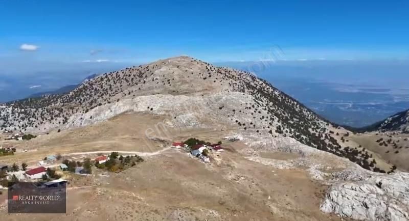 Rw Anka Dan 620m² Köşe Parsel 50 Emsal Arsa