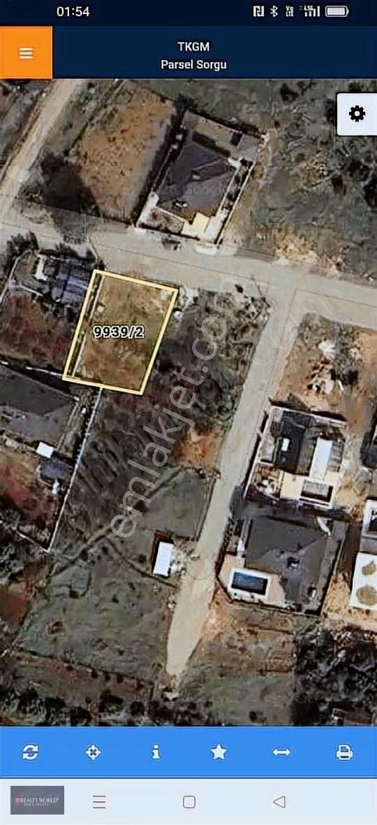 Döşemealtı Düzlerçamında Satılık Villa Parseli - Görsel 3