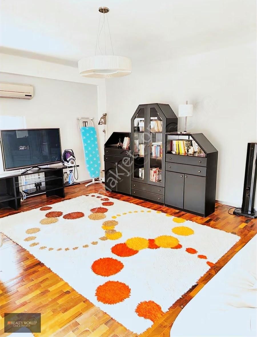 Düzlerçamında Ormana Cephe 5+1 Geniş Triplex Villa - Görsel 18