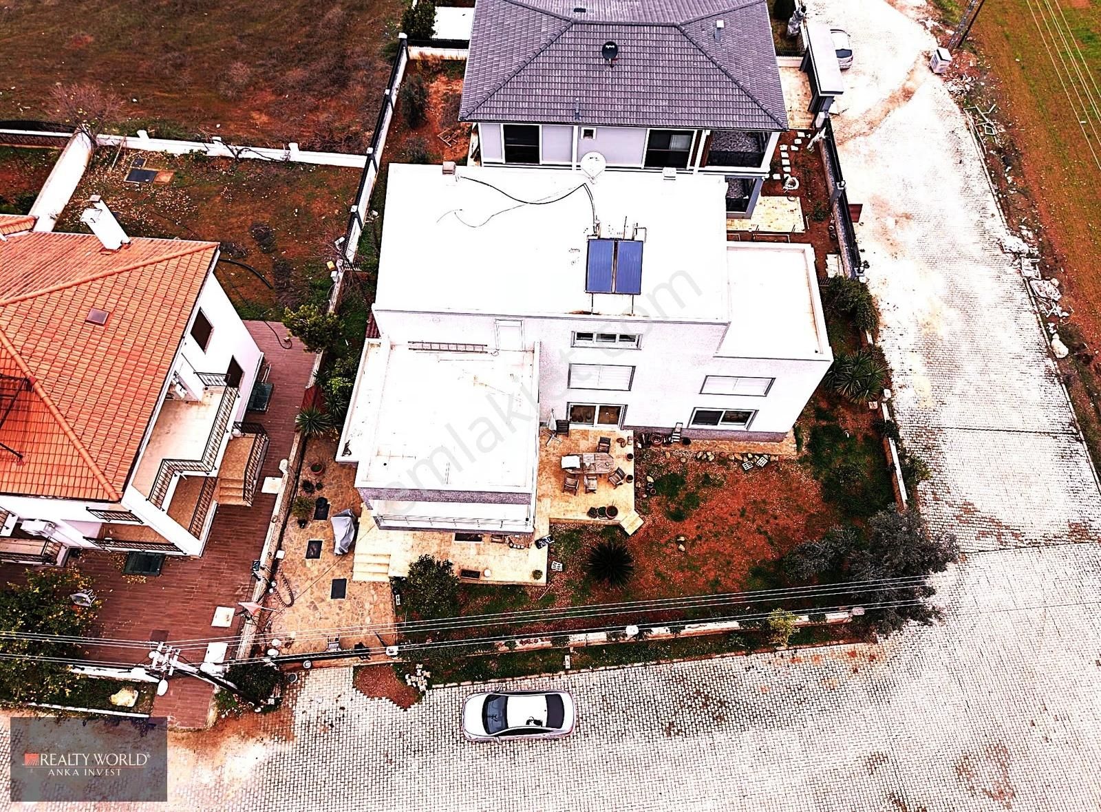 Düzlerçamında Ormana Cephe 5+1 Geniş Triplex Villa - Görsel 16