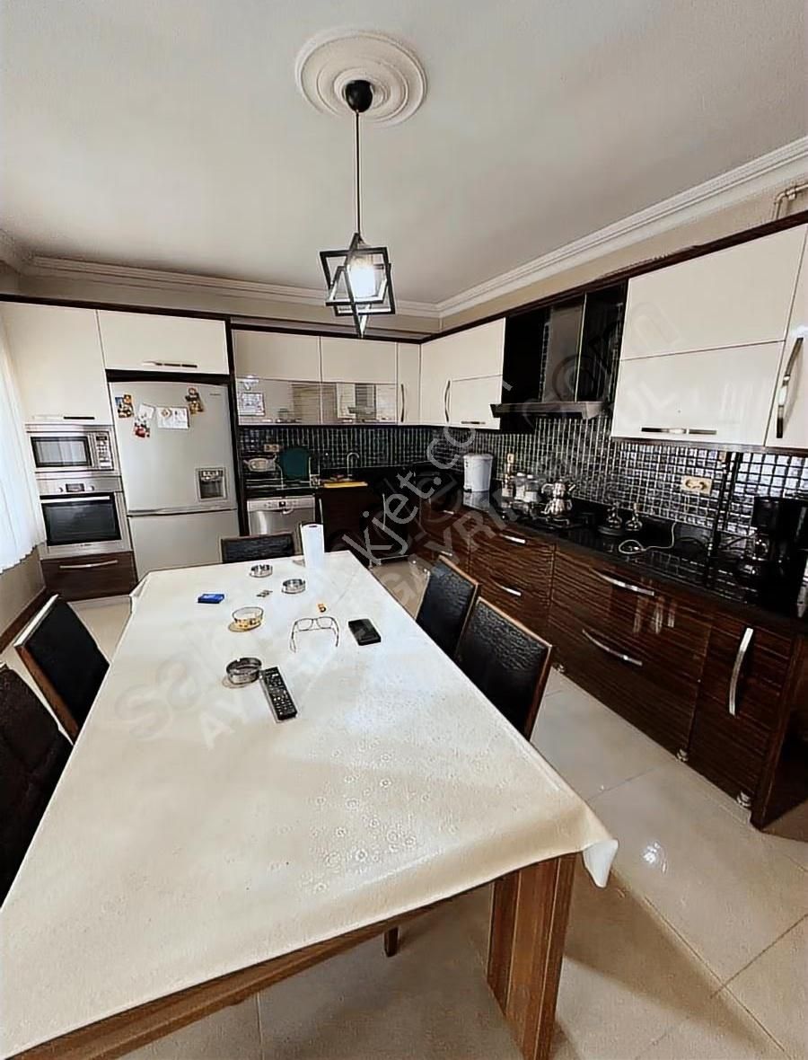 Buca Yaylacık Mahallesinde Satılık 4+1 Ferah Daire - Görsel 13