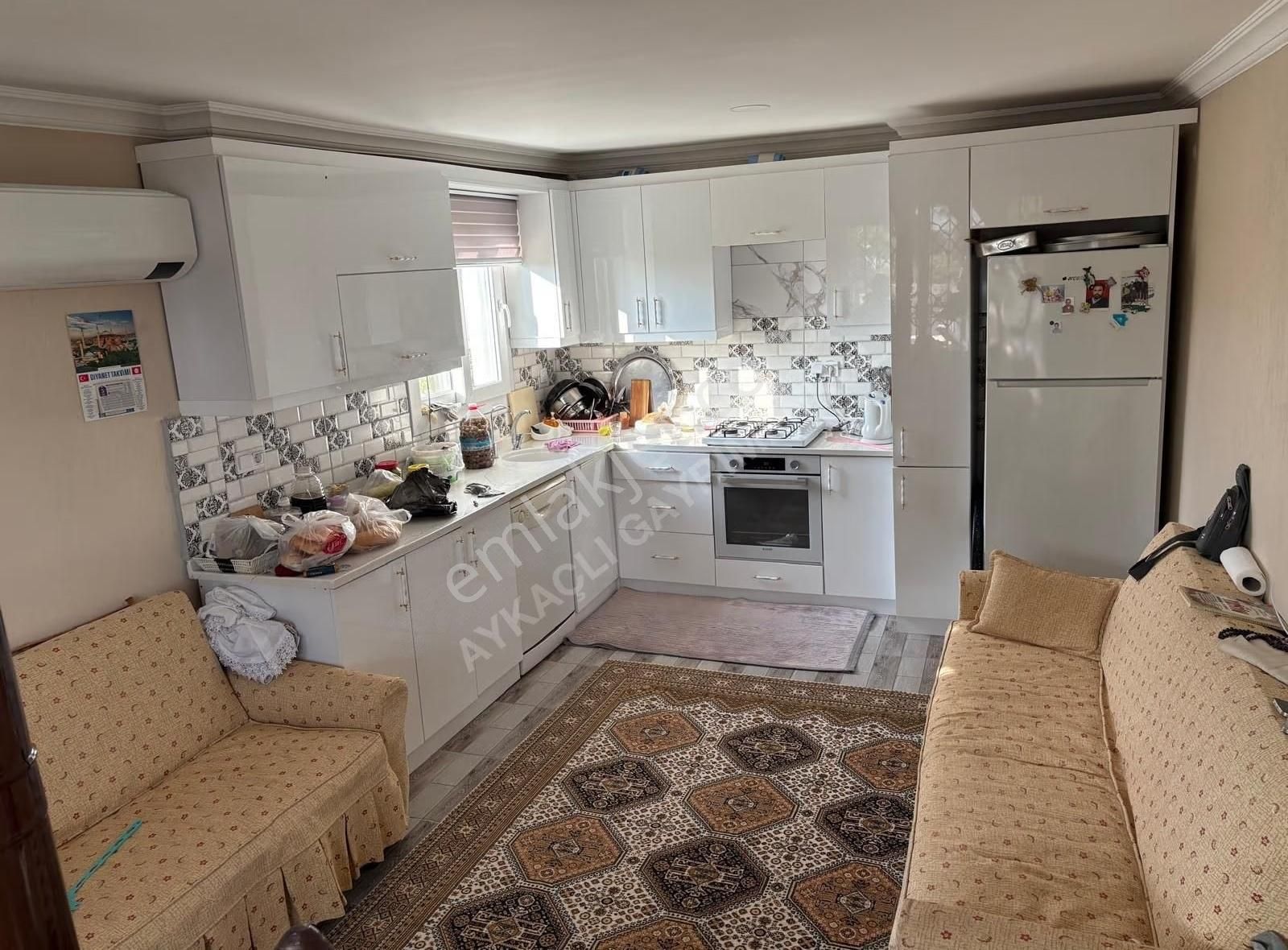 Buca Karacaağaçta 500 M² Bahçe İçerisinde 3+1 Müstakil Ev - Görsel 3