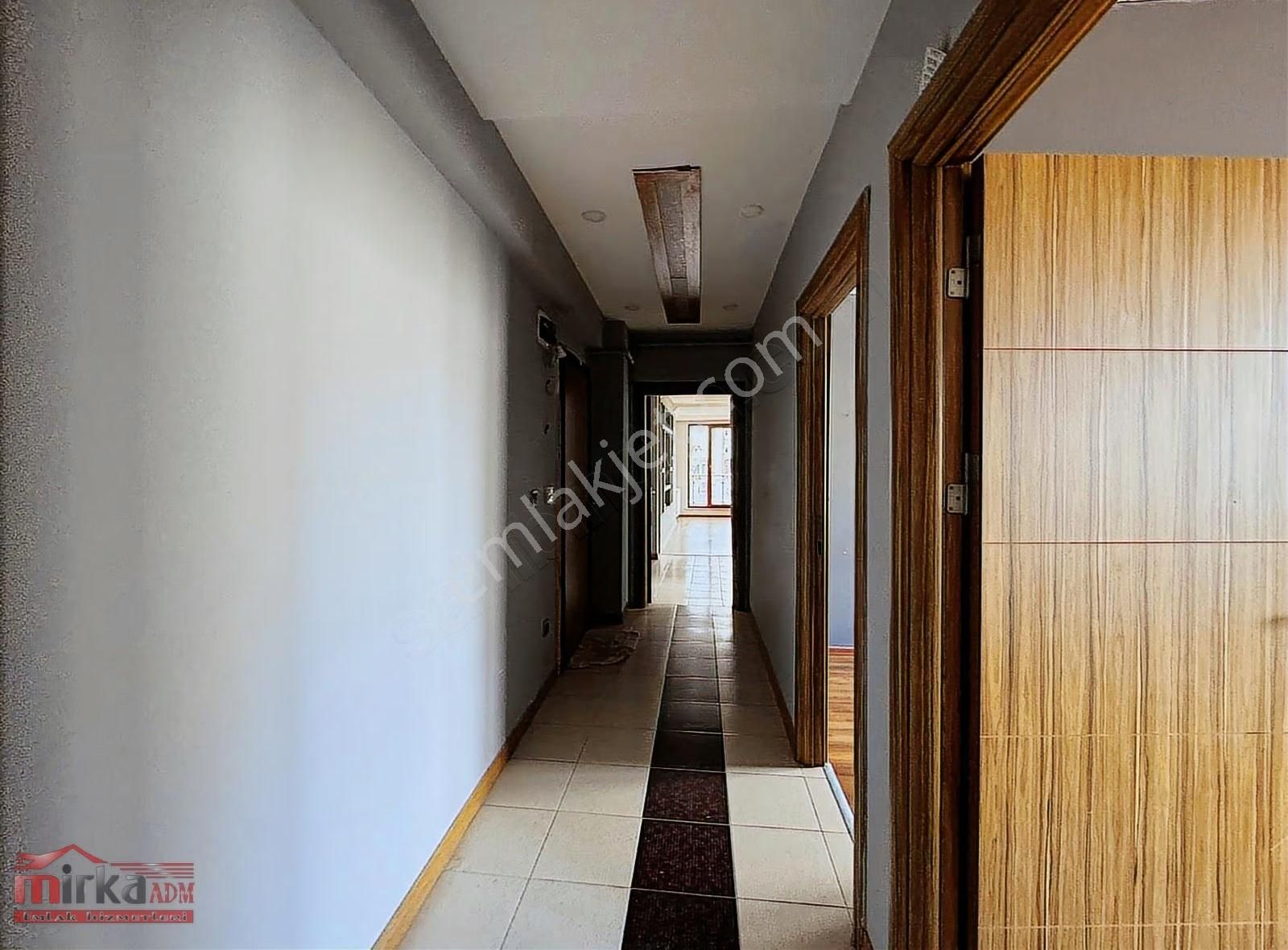 Beylikdüzü Yakuplu Da Satılık 3+2 Dublex Ön Cephe Ana Cadde De - Görsel 25