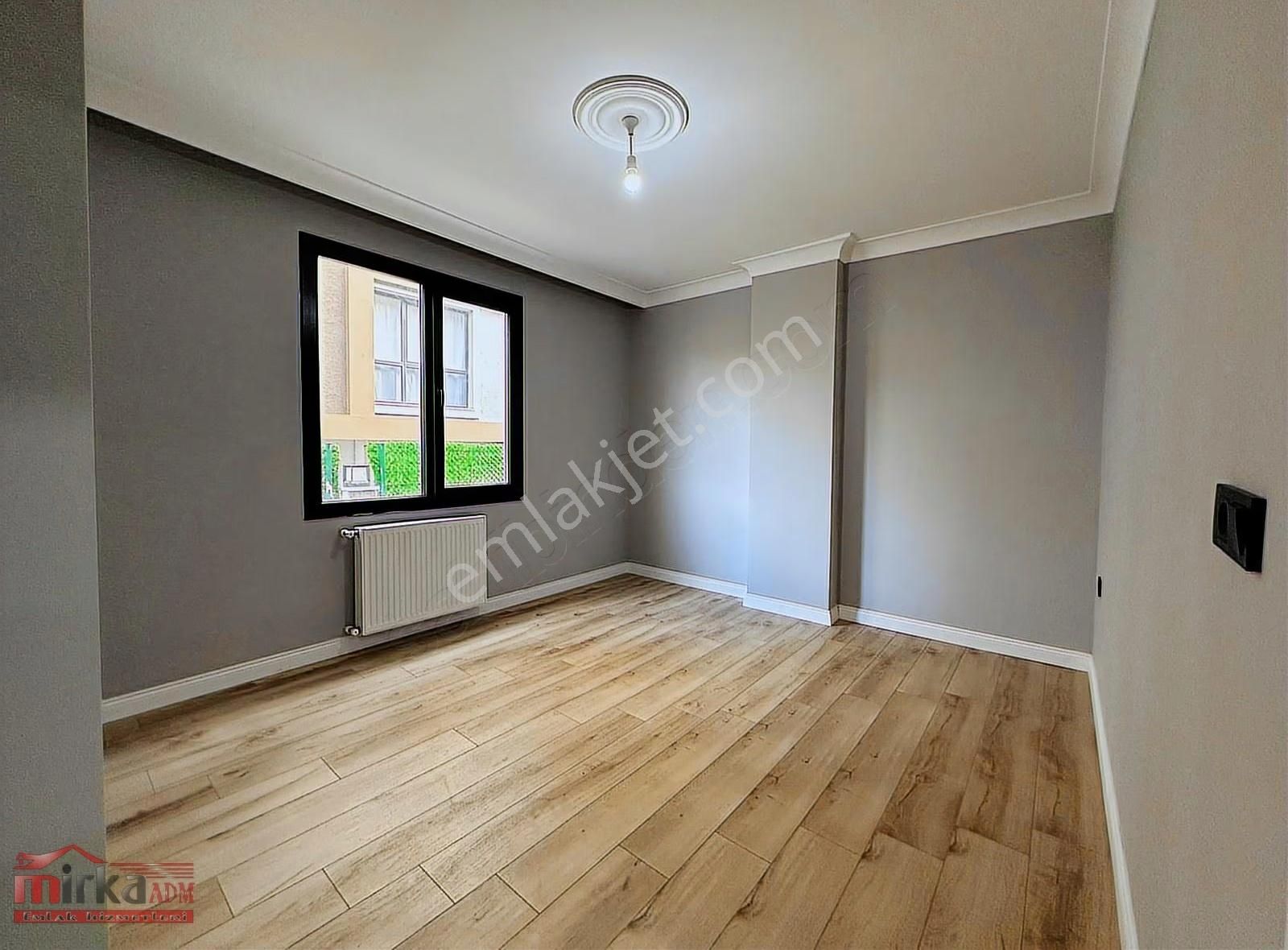 Beylikdüzü Kavaklı Da Satılık 1+1 Arakat Sıfır Butik Site Daire - Görsel 3