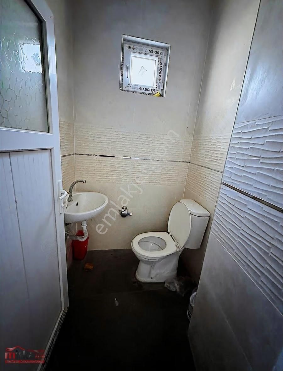 Beylikdüzü Dereağzı Da Satılık Düz Giriş 150 M2 Dükkan - Görsel 9