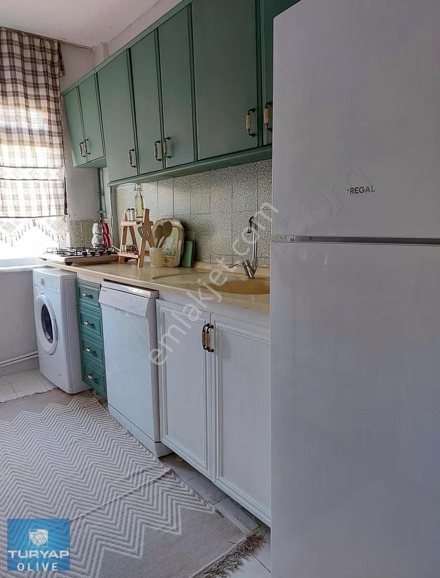 Fatih Sümbülefendi Mahallesi Satılık Ara Kat Full Eşyalı Daire - Görsel 27