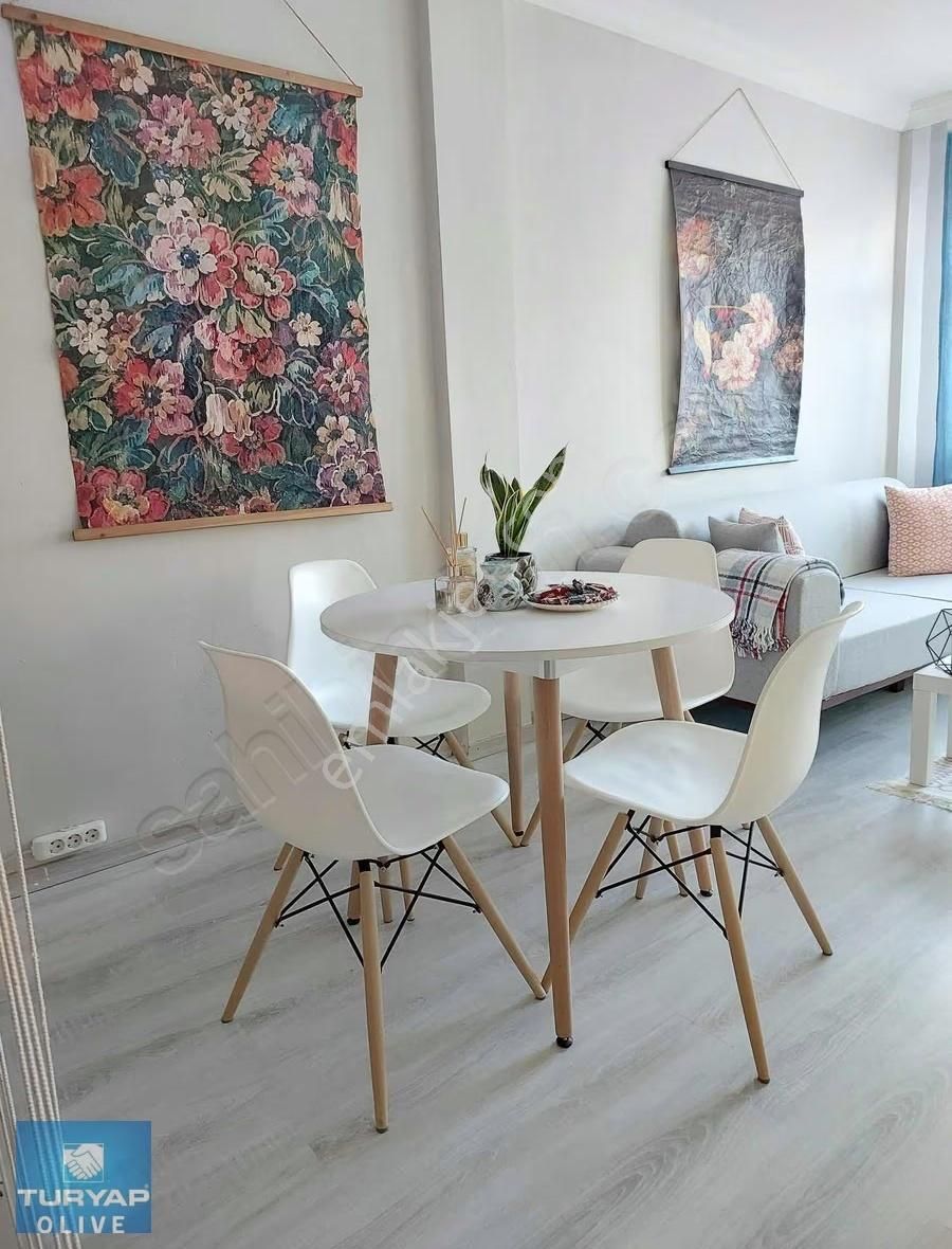 Fatih Sümbülefendi Mahallesi Satılık Ara Kat Full Eşyalı Daire - Görsel 26