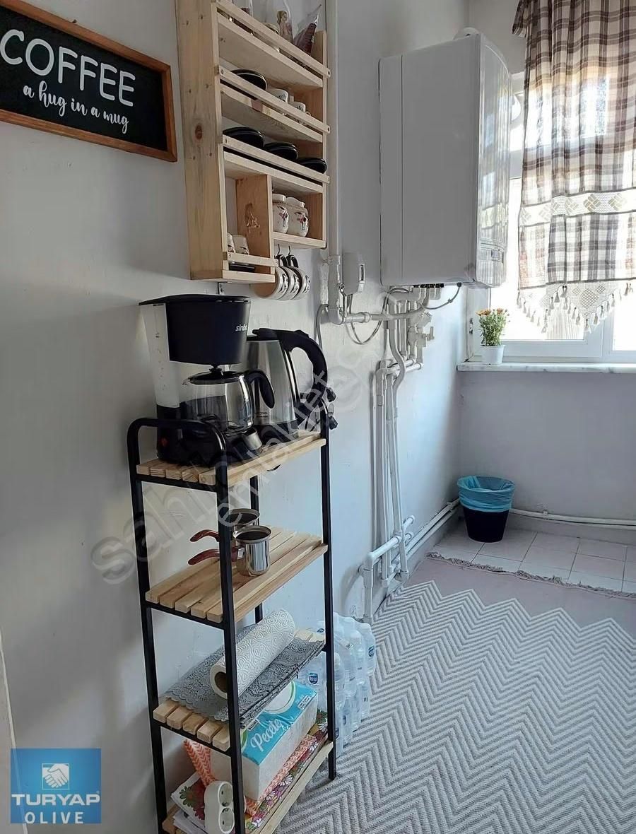 Fatih Sümbülefendi Mahallesi Satılık Ara Kat Full Eşyalı Daire - Görsel 17