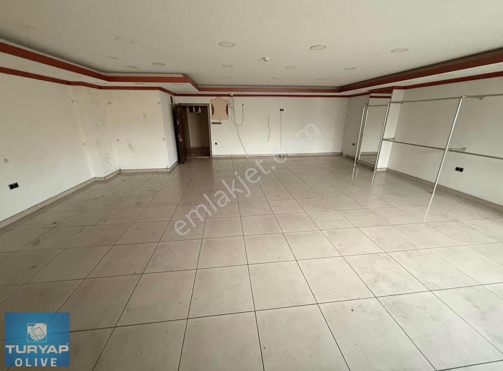 Zeytinburnu Demircilerde 4 Katlı Asansörlü 600 M2 İş Yeri - Görsel 28