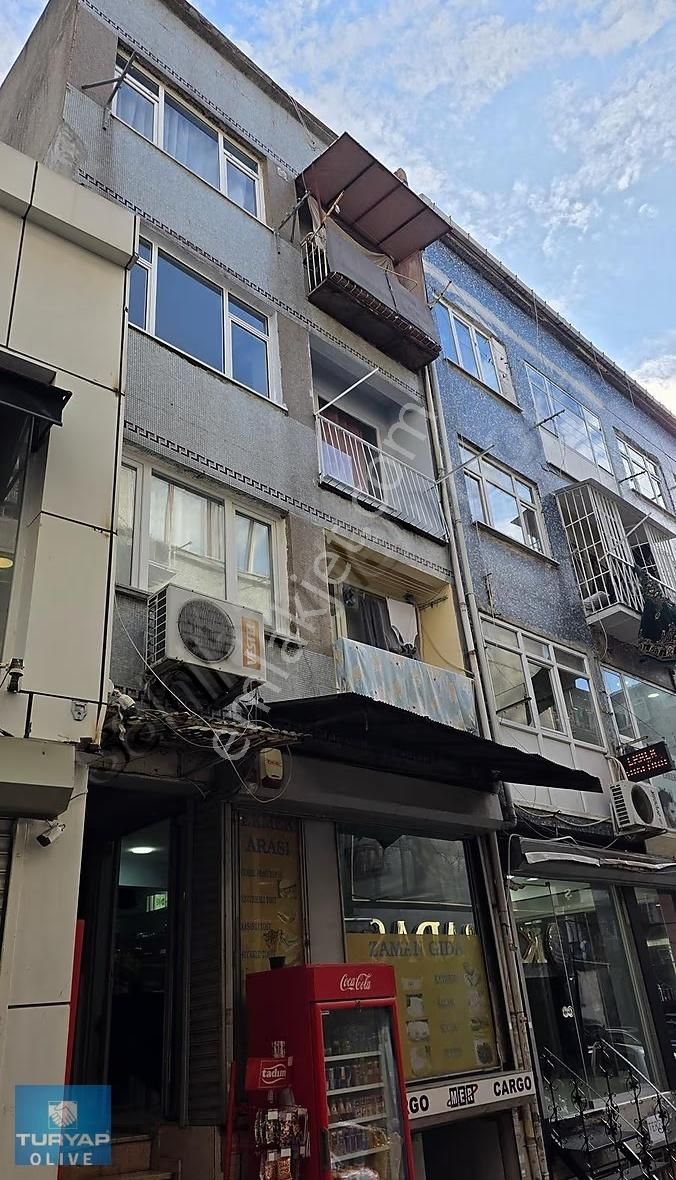 Laleli Nişanca Yokuşu Sokak Ofise Uygun Kiralık 1+1