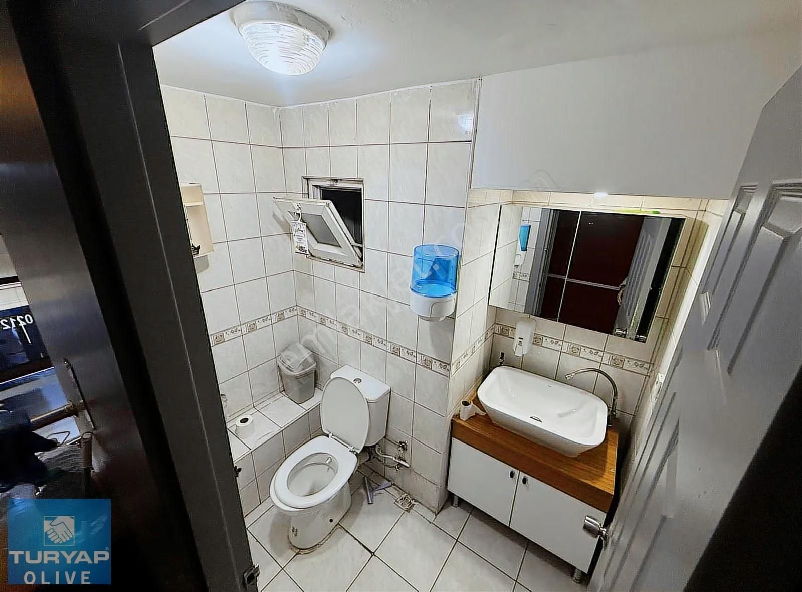 İstoç Oto Ticaret Merkezi 300 M2 Satılık Dükkan Nefise Kasap - Görsel 3