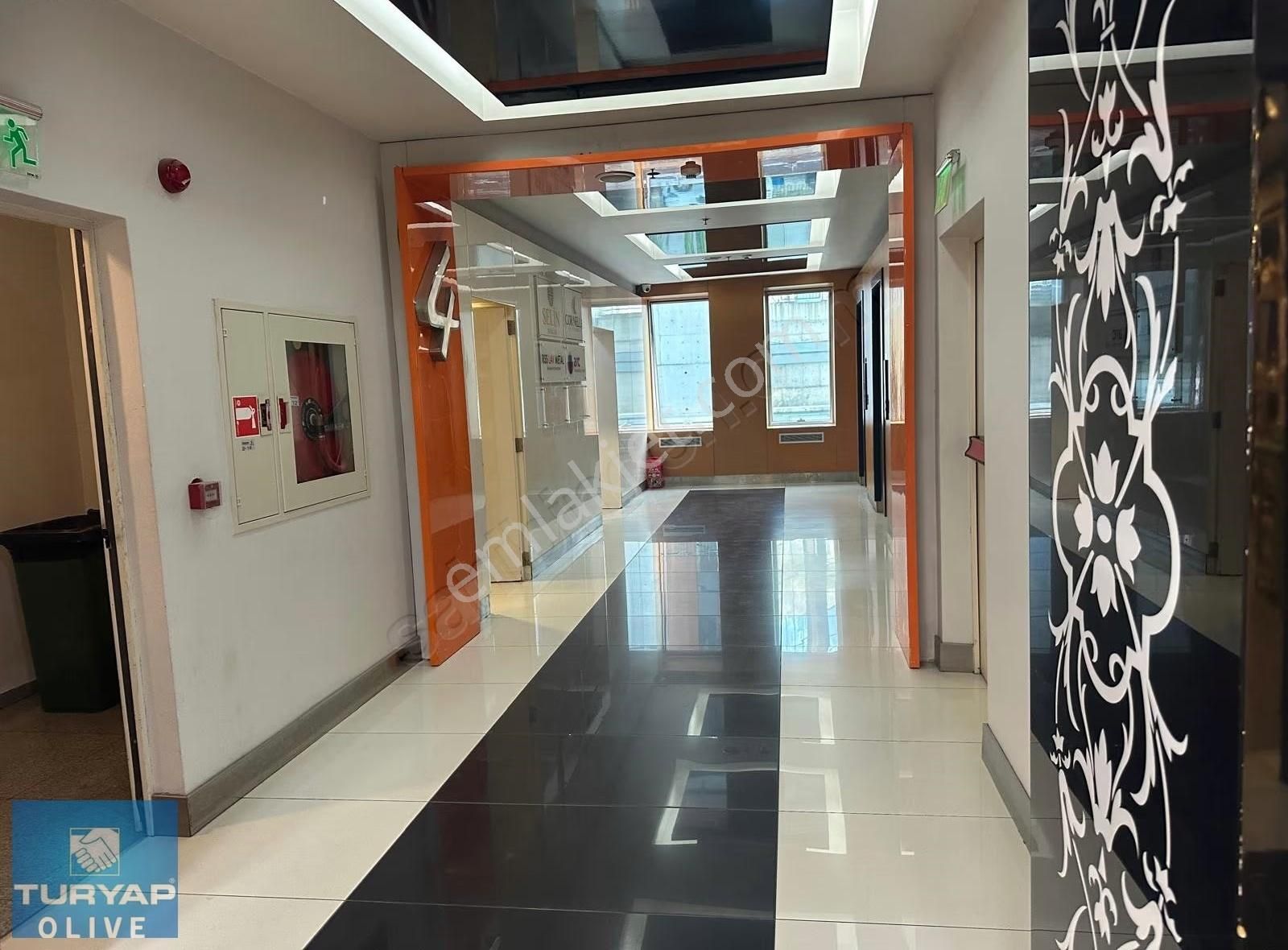 İstoç Öksüzoğlu Plaza'da 370 M2 Kiralık Plaza/ofis Nefise Kasap - Görsel 31