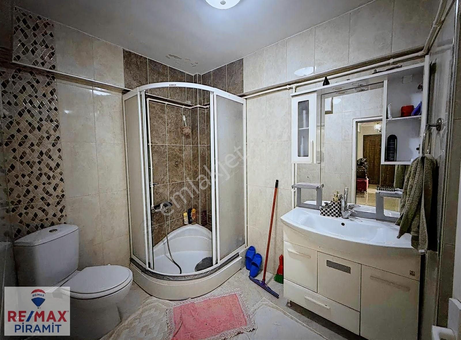 Fatih Karagümrük Mahallesinde 3+1 Manzaralı Muhteşem Konumda - Görsel 16