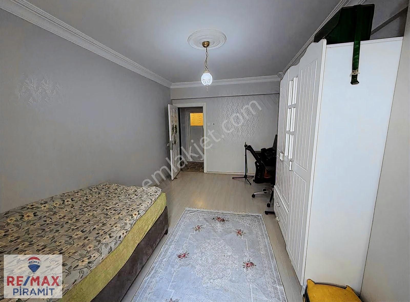 Fatih Karagümrük Mahallesinde 3+1 Manzaralı Muhteşem Konumda - Görsel 21