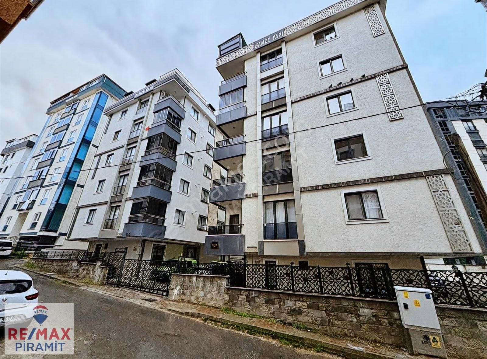 Taşdelen Sultançiftliğinde Yüksek G. Butik Binada 1+1 Kiralık