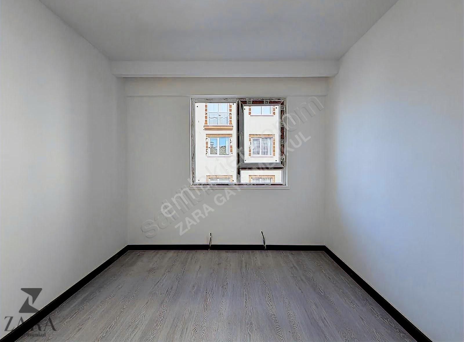 ▄zara▄hüseyingazi Mah. Mebs Yakını Çarşı İçi Sıfır 3+1 Lüx Daire - Görsel 3