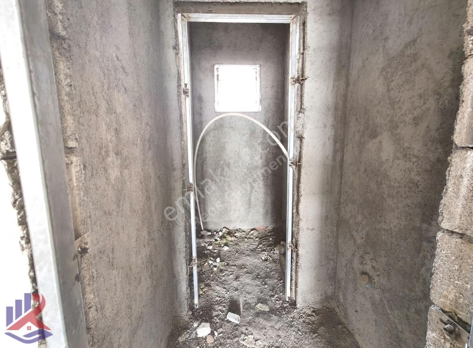 Reostan Ebrar Sitesi Altı Piazza Avm Yolu Üzeri Kiralık K1 - Görsel 4