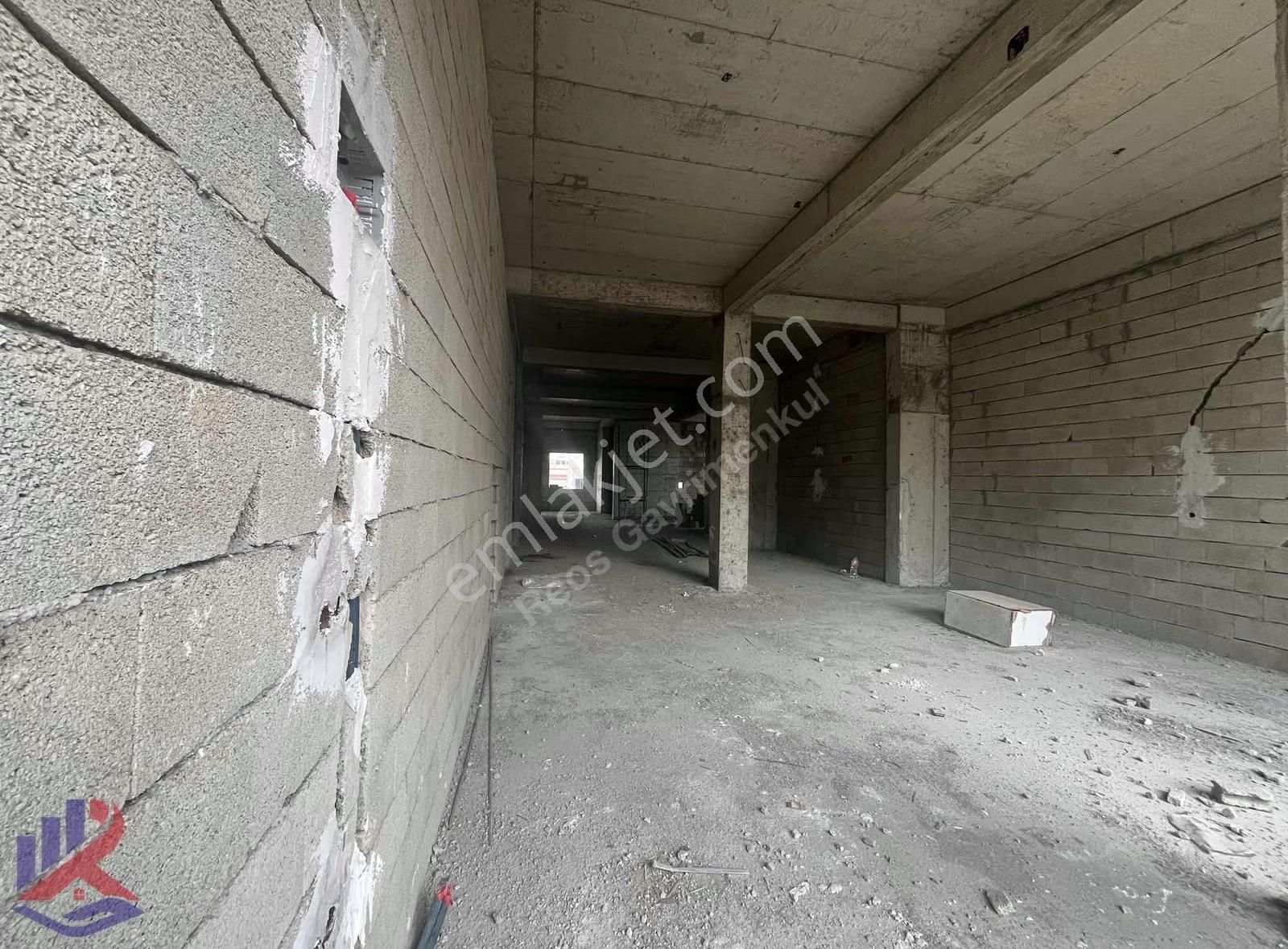 Reos'dan Binevler Hacı Mehmet Şan Karşısı Satılık Dükkan - Görsel 15