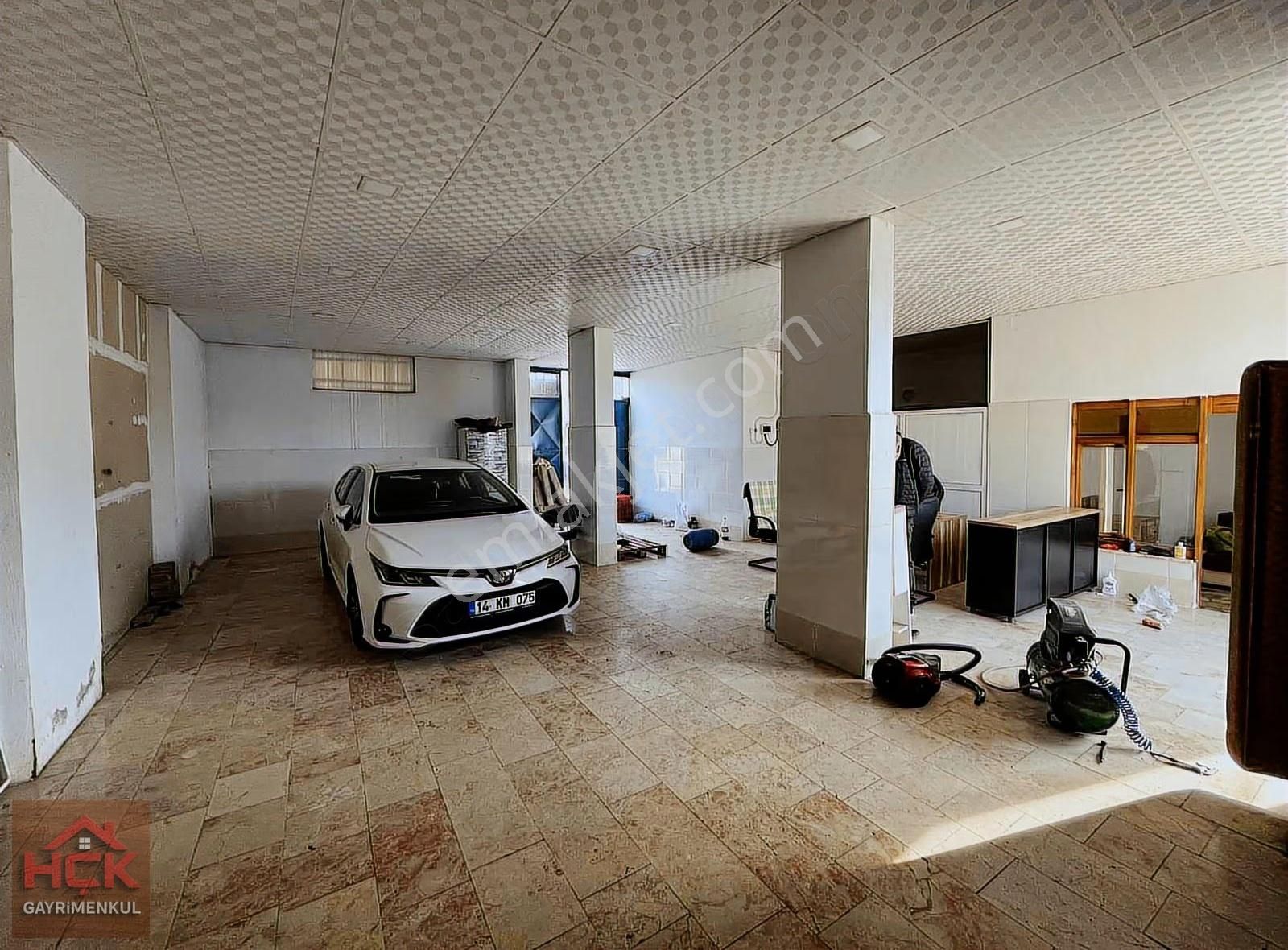 Edincik'te Merkezi Konumda Kiralık 129m² Dükkan - Görsel 4