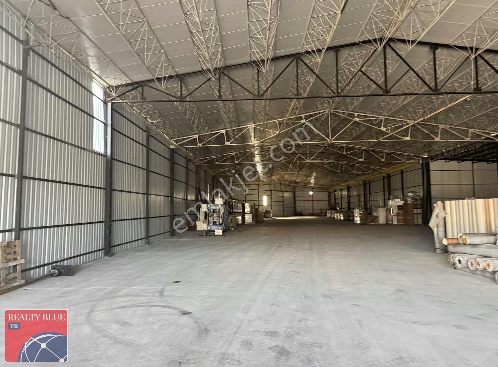 Sancaktepe'de 3200m² Kdv Avantajlı İskanlı Depo Antrepo Alanları - Görsel 6