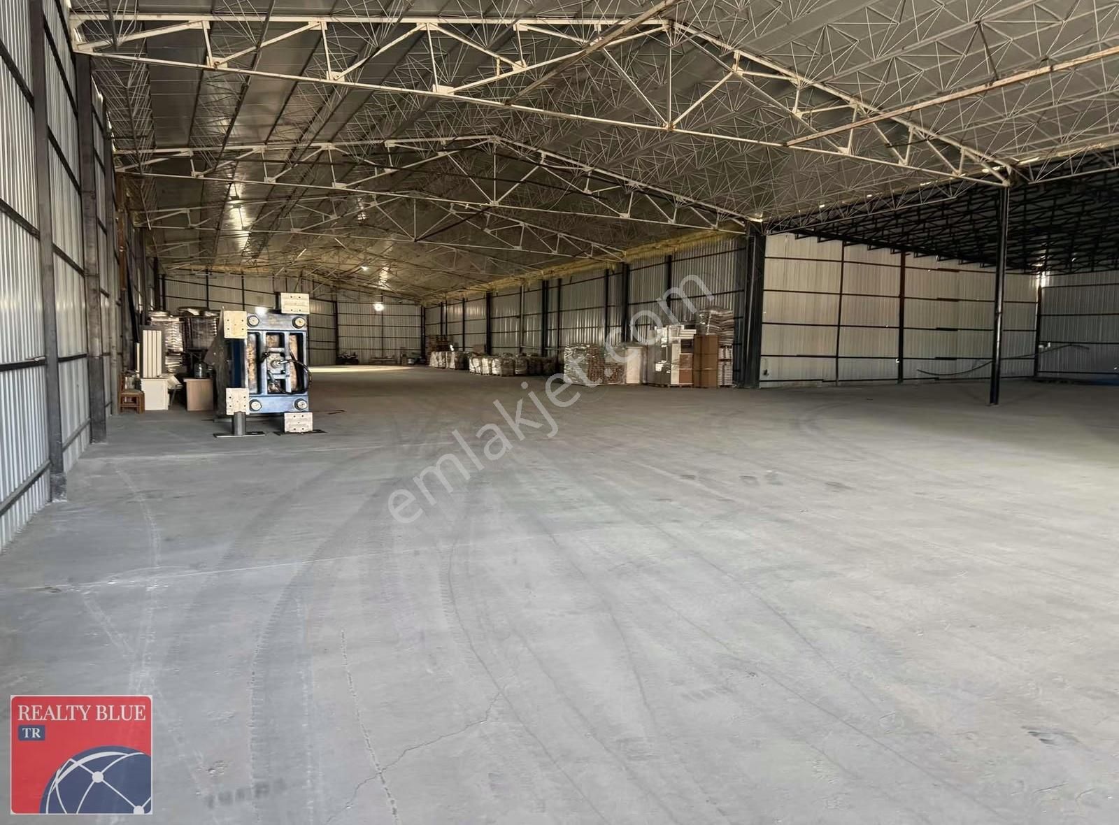 Sancaktepe'de 3200m² Kdv Avantajlı İskanlı Depo Antrepo Alanları - Görsel 17