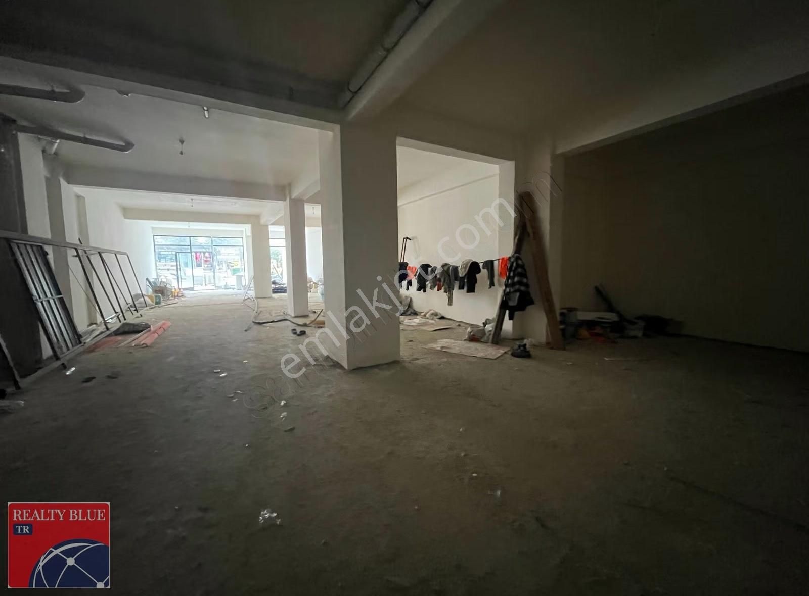 Pendik Esenler'de Cadde Üstü,ön Kullanımlı Kiralık 350 M2 İş Yer - Görsel 6