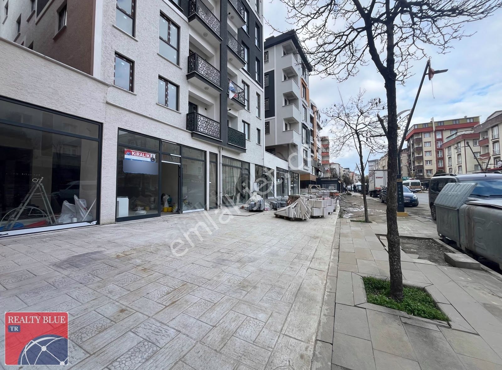Pendik Esenler'de Cadde Üstü,ön Kullanımlı Kiralık 350 M2 İş Yer - Görsel 12