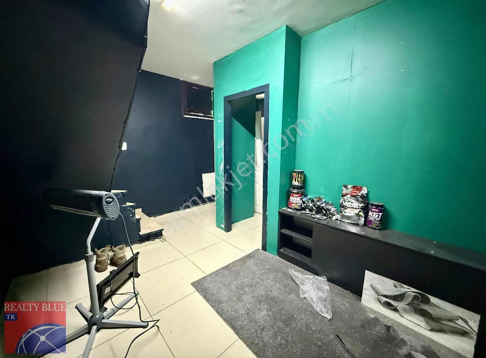 Ana Cadde Üzeri 310m2 Kullanım Alanlı Bahçeli Ve Depolu Dükkan - Görsel 11