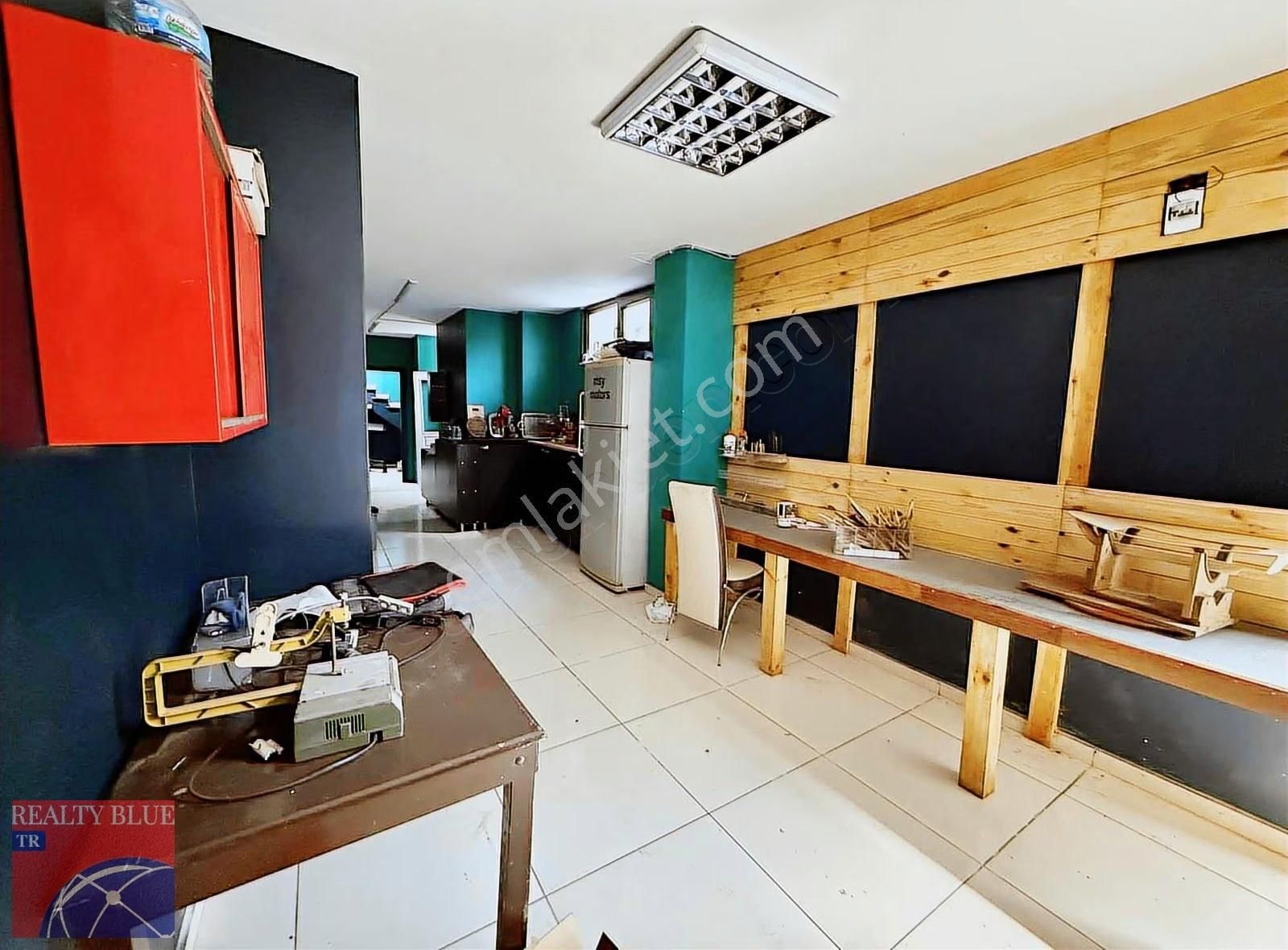 Ana Cadde Üzeri 310m2 Kullanım Alanlı Bahçeli Ve Depolu Dükkan - Görsel 7