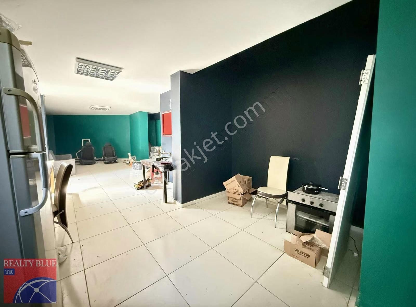 Ana Cadde Üzeri 310m2 Kullanım Alanlı Bahçeli Ve Depolu Dükkan - Görsel 3