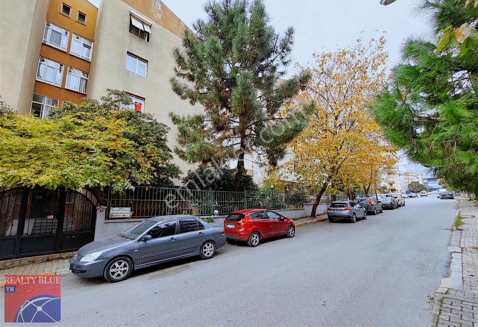 Maltepe|cevizli Mh.|site İçi-oyun Ve Otoparklı 2+1 Kiralık Daire - Görsel 3