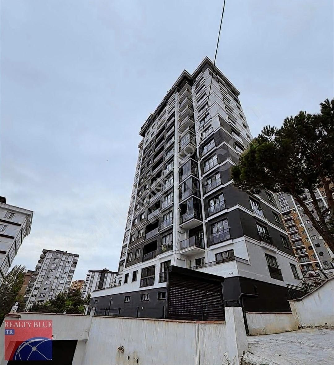111m2 Dev Teraslı İskanlı Tapu Masrafsız Sıfır 3+1