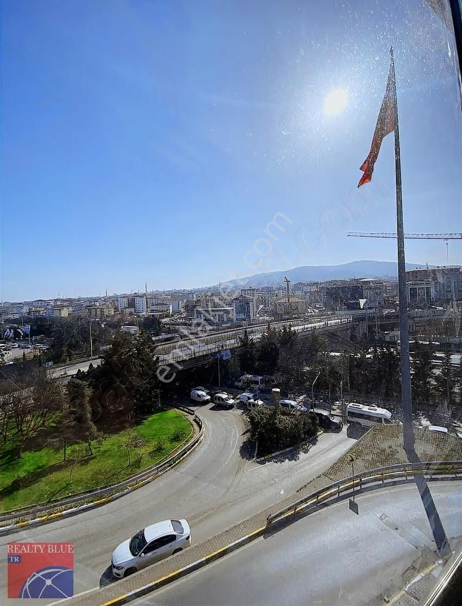 Sultanbeyli Merkezde Satılık Lüks Ferah 3.5+1 Arakat Daire - Görsel 12