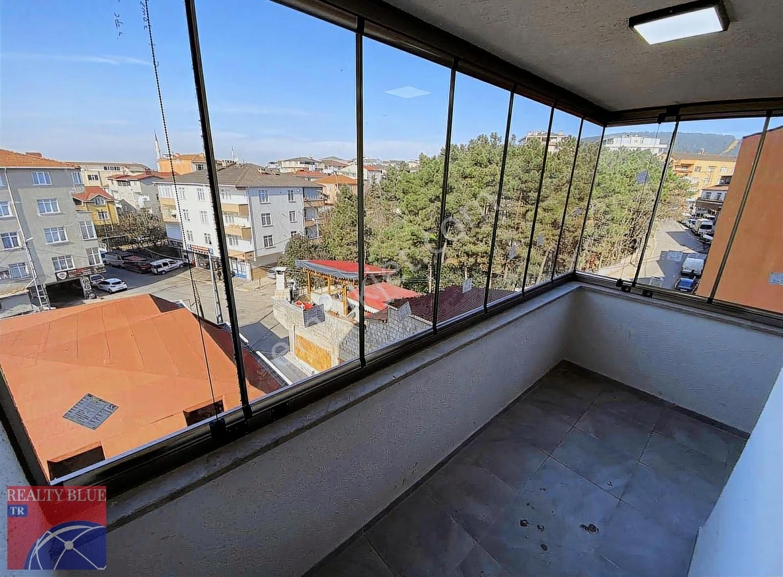 Sultanbeyli Merkezde Satılık Lüks Ferah 3.5+1 Arakat Daire - Görsel 24