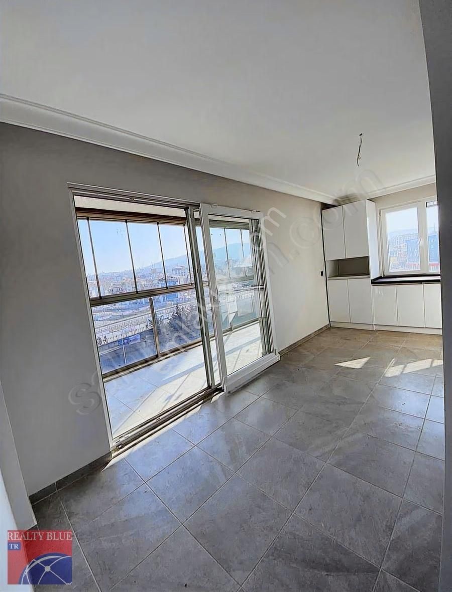 Sultanbeyli Merkezde Satılık Lüks Ferah 3.5+1 Arakat Daire - Görsel 22