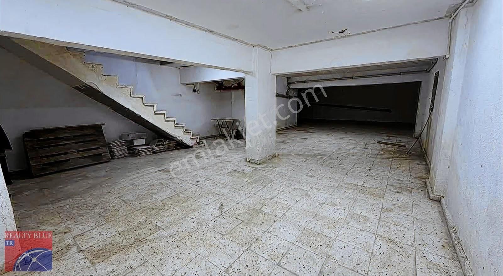 Maltepe Merkez Çarşıda 3 Katlı Net 213 M2 Dükkan - Görsel 7