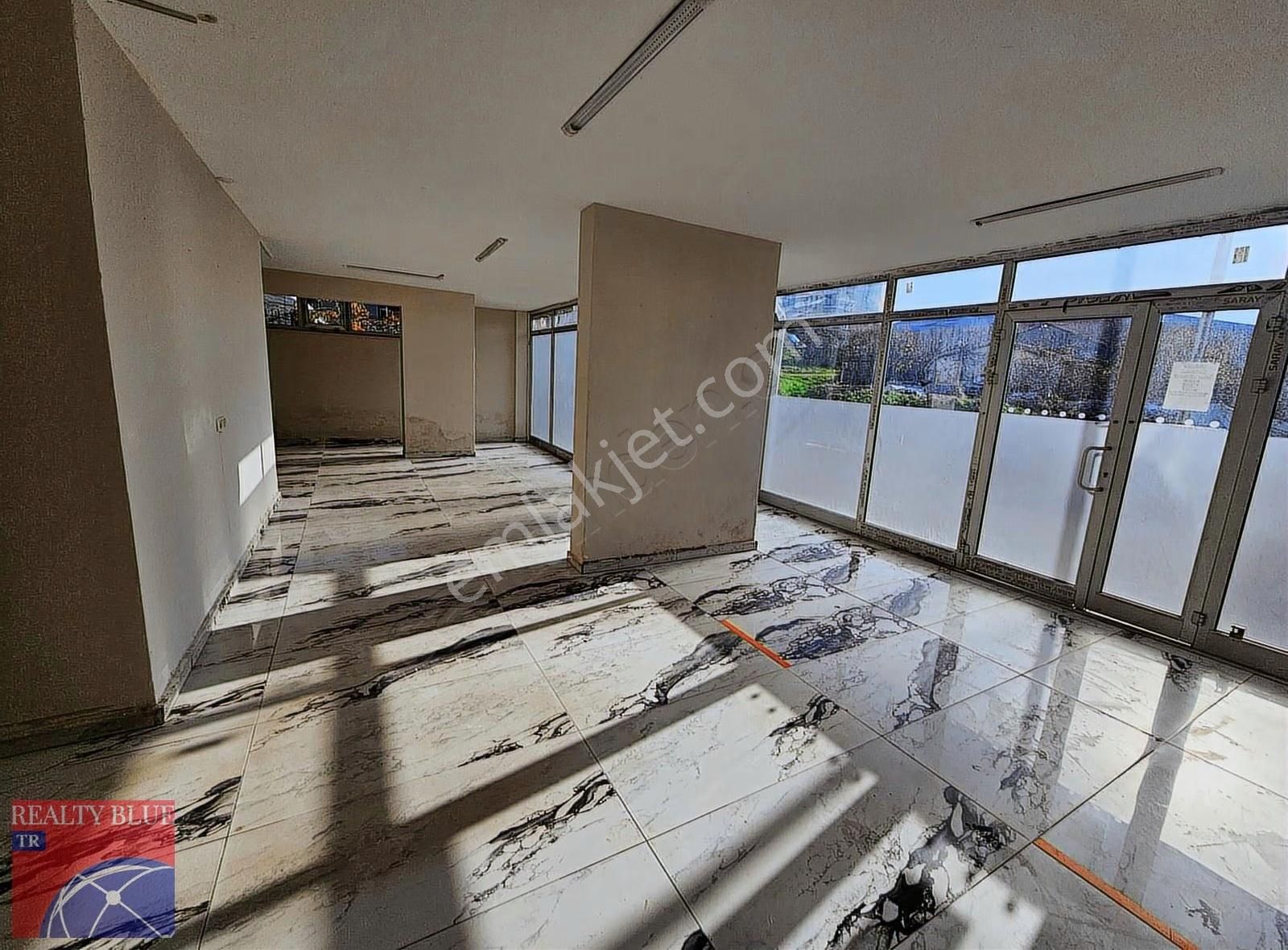 Sancaktepe'de İskanlı, Düzayak 170 M2 Dükkan - Görsel 10
