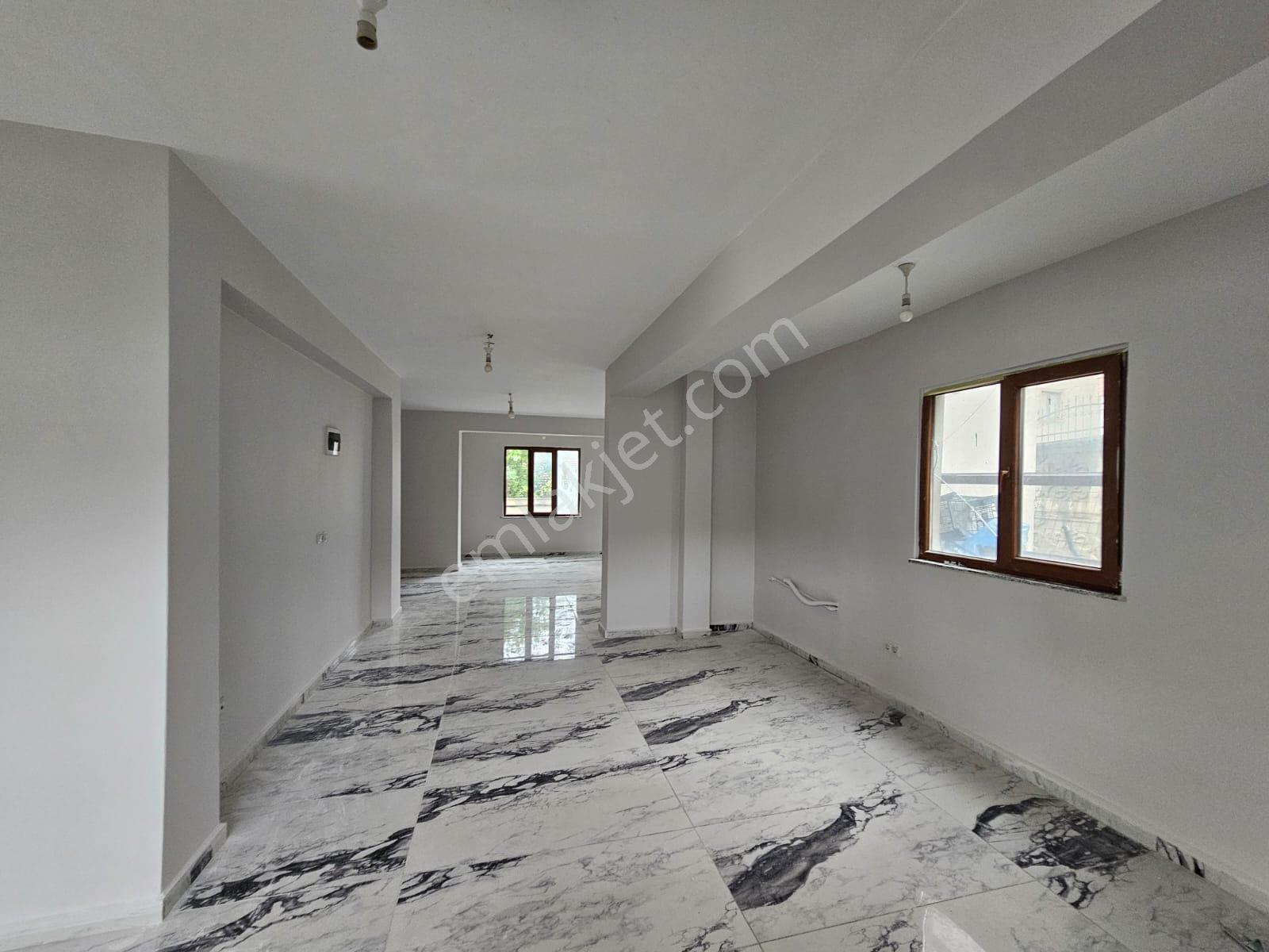 Sancaktepe'de İskanlı, Düzayak 170 M2 Dükkan - Görsel 25