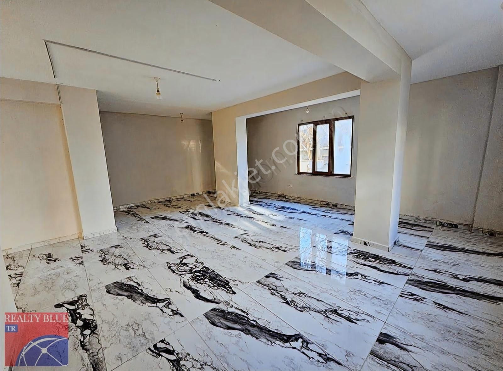 Sancaktepe'de İskanlı, Düzayak 170 M2 Dükkan - Görsel 4