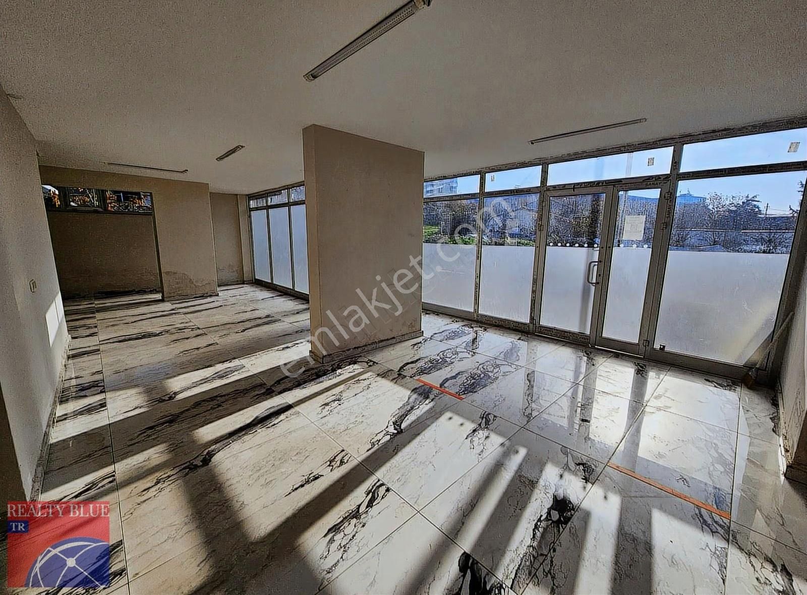 Sancaktepe'de İskanlı, Düzayak 170 M2 Dükkan - Görsel 25