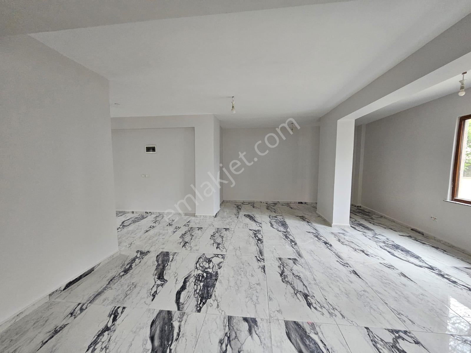 Sancaktepe'de İskanlı, Düzayak 170 M2 Dükkan - Görsel 30