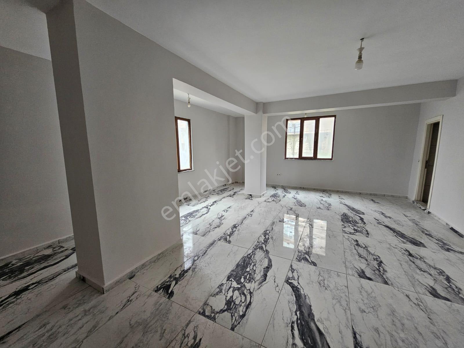 Sancaktepe'de İskanlı, Düzayak 170 M2 Dükkan - Görsel 27
