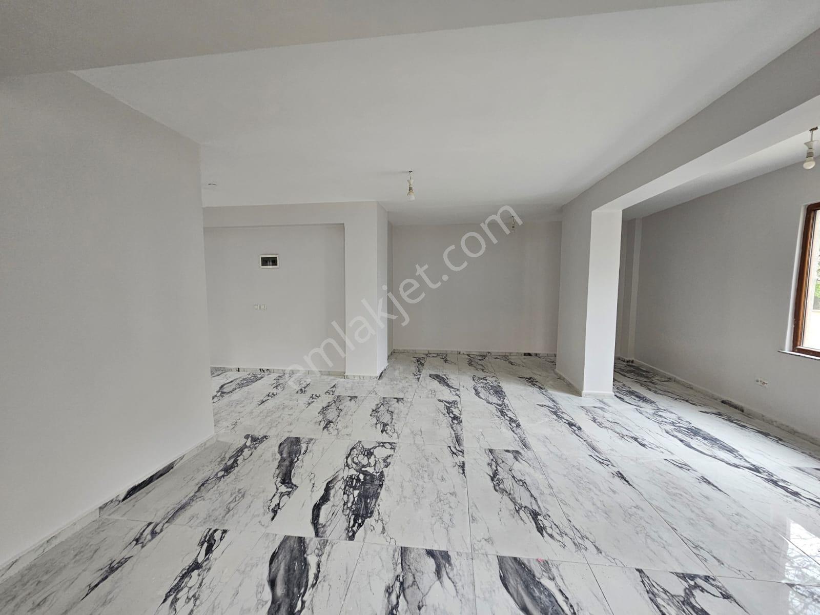 Sancaktepe'de İskanlı, Düzayak 170 M2 Dükkan - Görsel 31