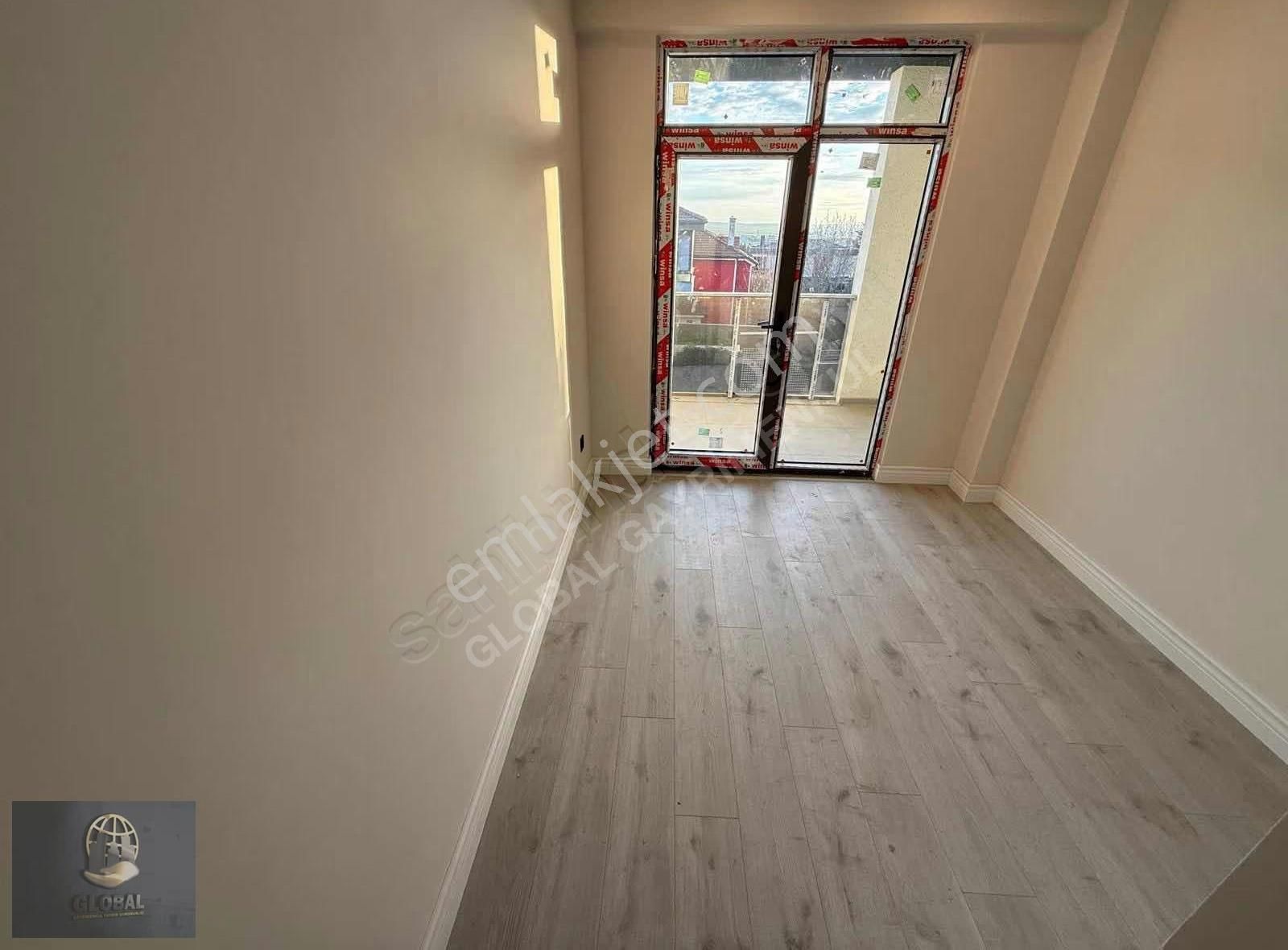 Önerler'de Butik Site İçi Emsalsiz Konumda 250m2 Villa - Görsel 15