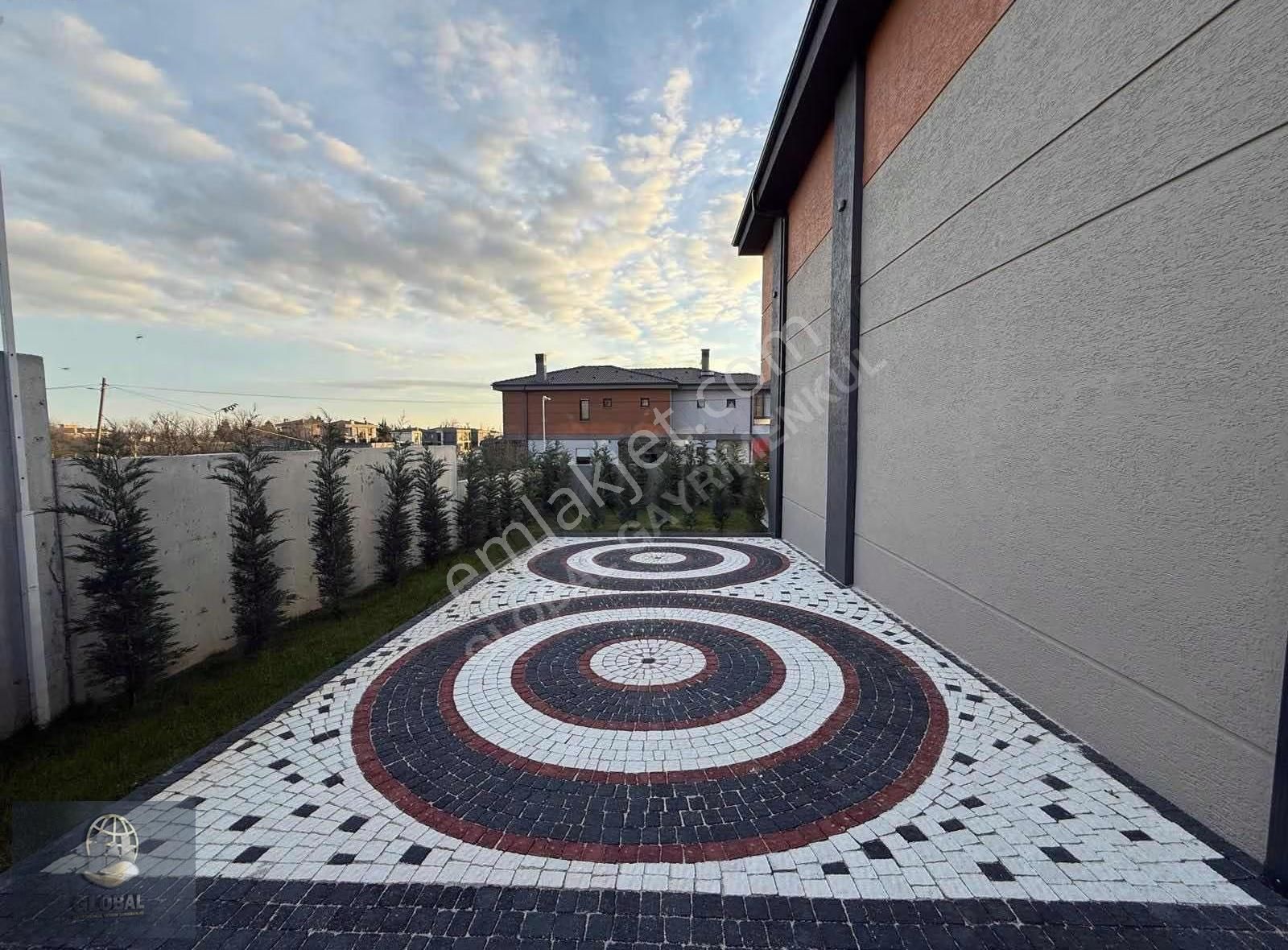 Önerler'de Butik Site İçi Emsalsiz Konumda 250m2 Villa - Görsel 16