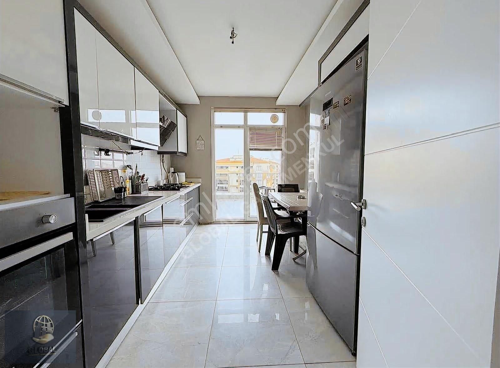 Zeki Referans Havuz Cephe Teraslı Arakat!! - Görsel 16