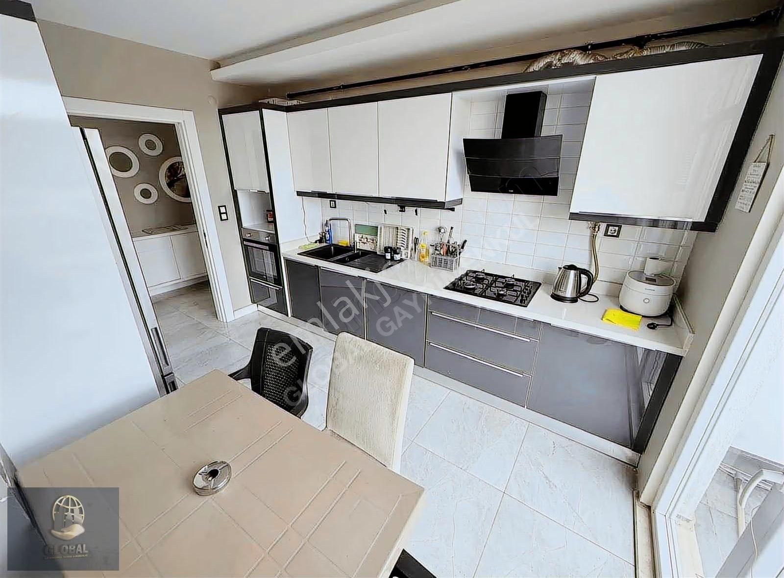 Zeki Referans Havuz Cephe Teraslı Arakat!! - Görsel 18